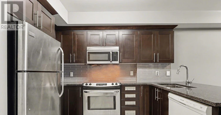 204-242 Rideau Street, Ottawa, ON, K1N 0B7 - 6