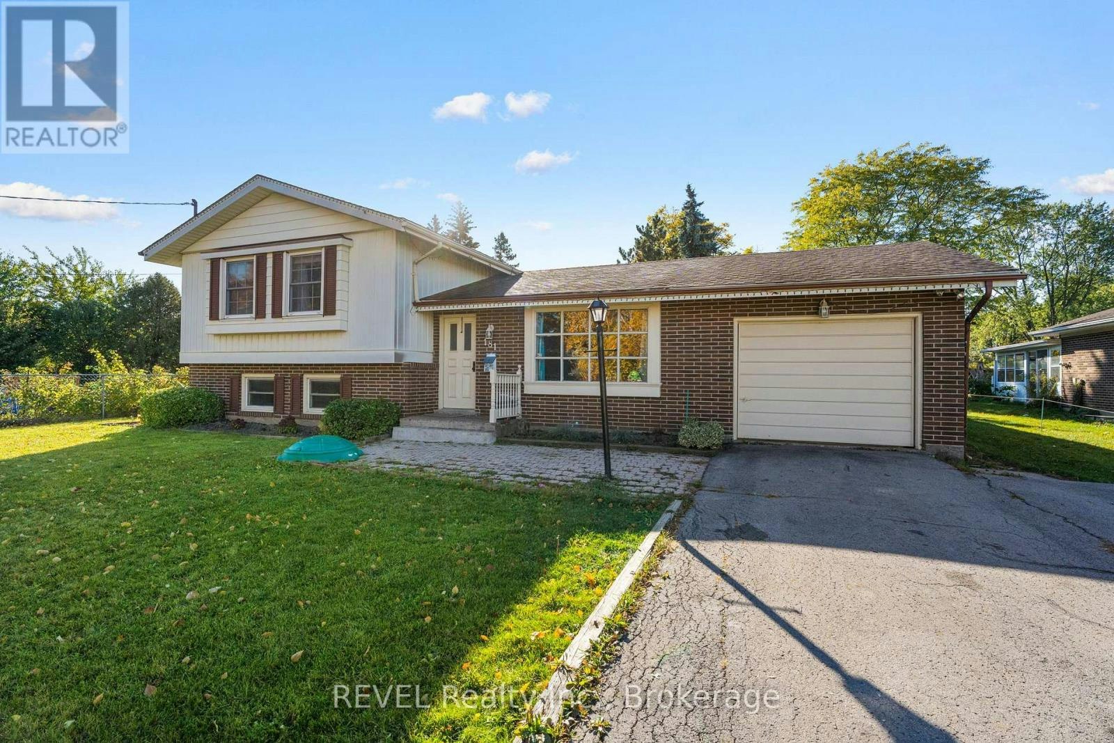 181 St Davids Road, St. Catharines, ON, L2V 2M2