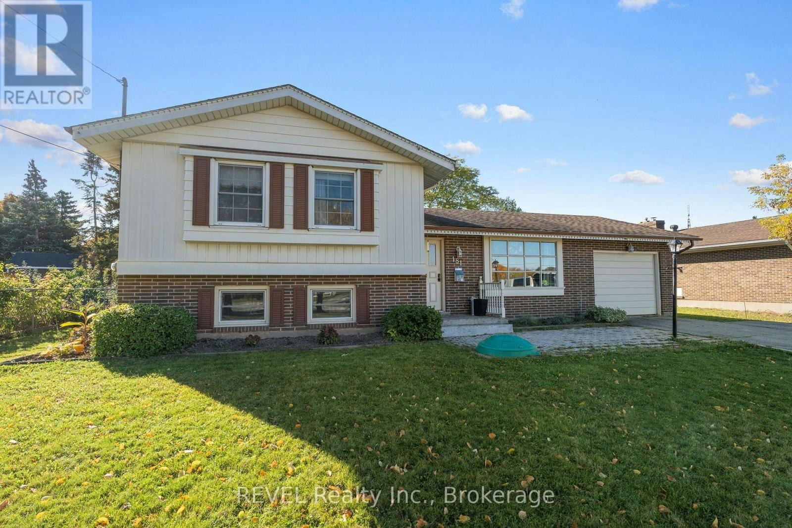 181 St Davids Road, St. Catharines, ON, L2V 2M2 - 2