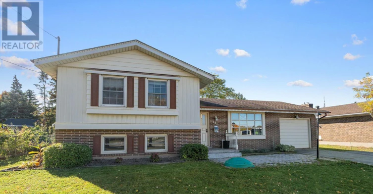 181 St Davids Road, St. Catharines, ON, L2V 2M2 - 2