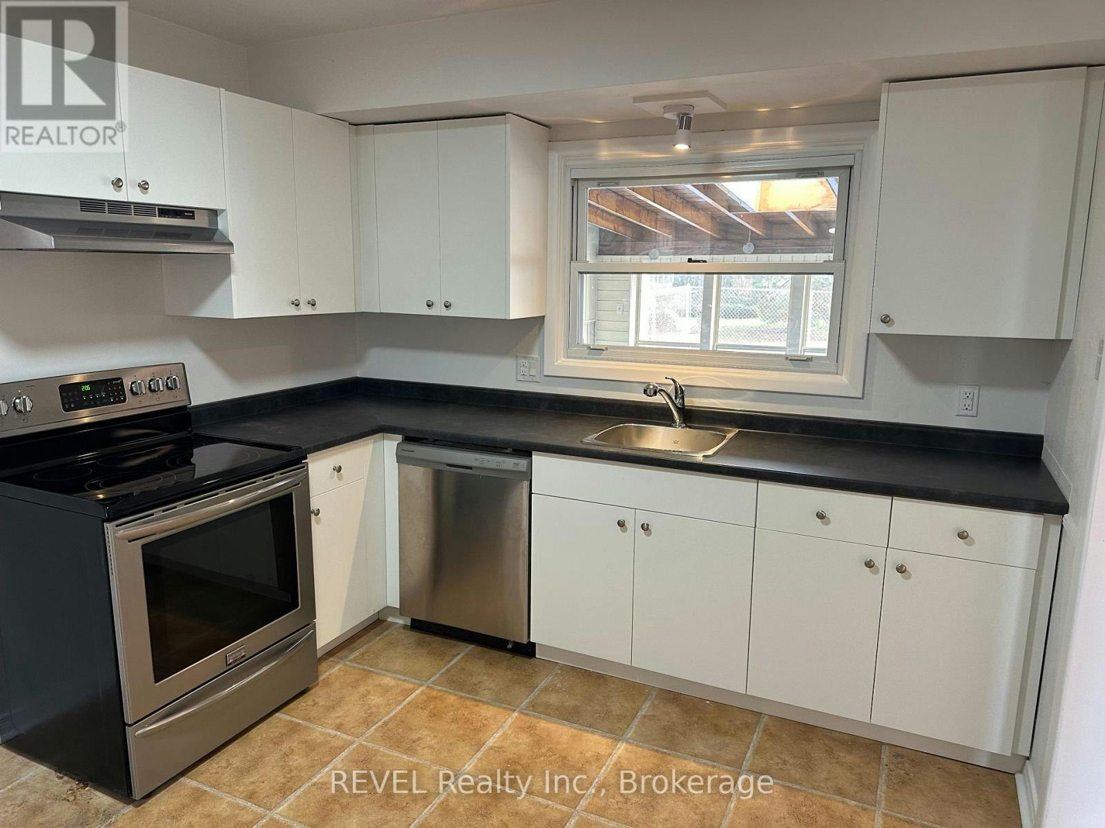 181 St Davids Road, St. Catharines, ON, L2V 2M2 - 10
