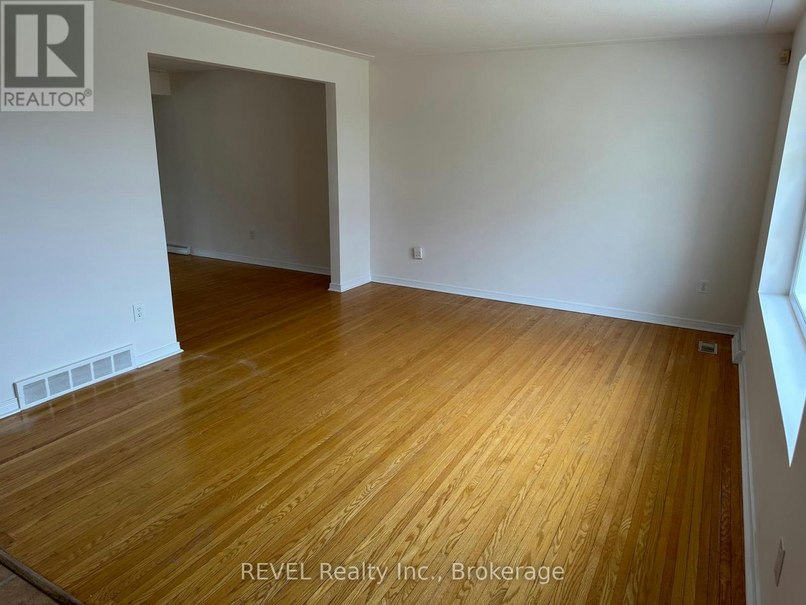 181 St Davids Road, St. Catharines, ON, L2V 2M2 - 7
