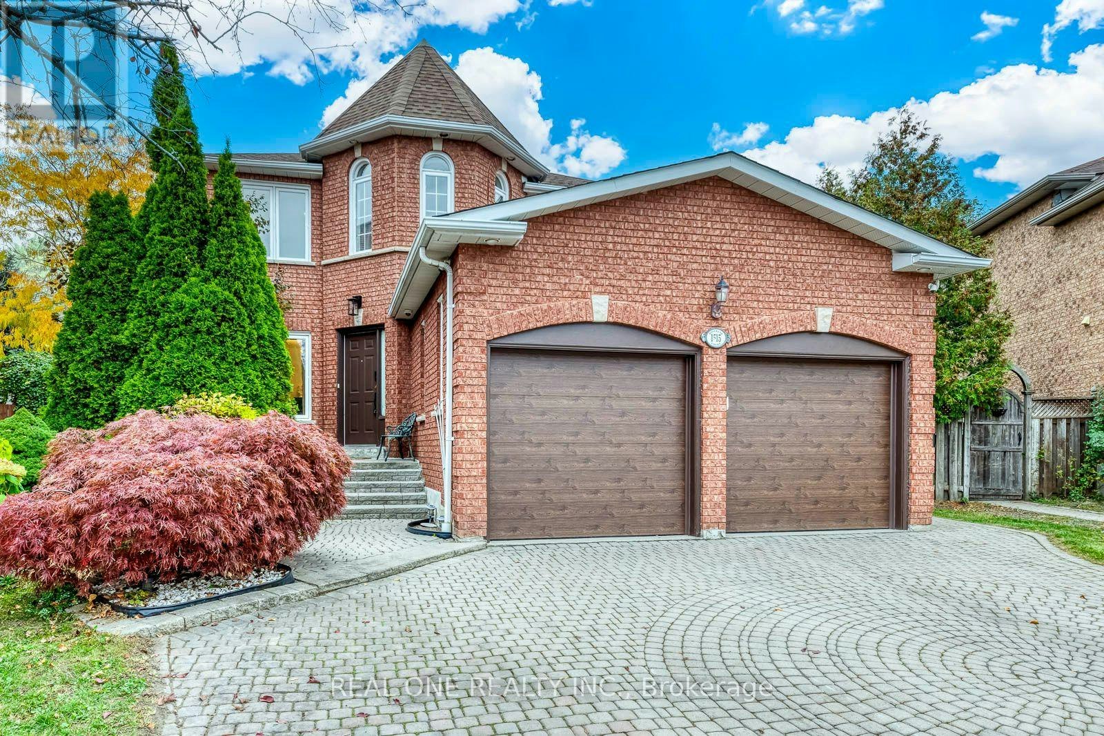 1515 Rosebank Court, Mississauga, ON, L5M 5M7