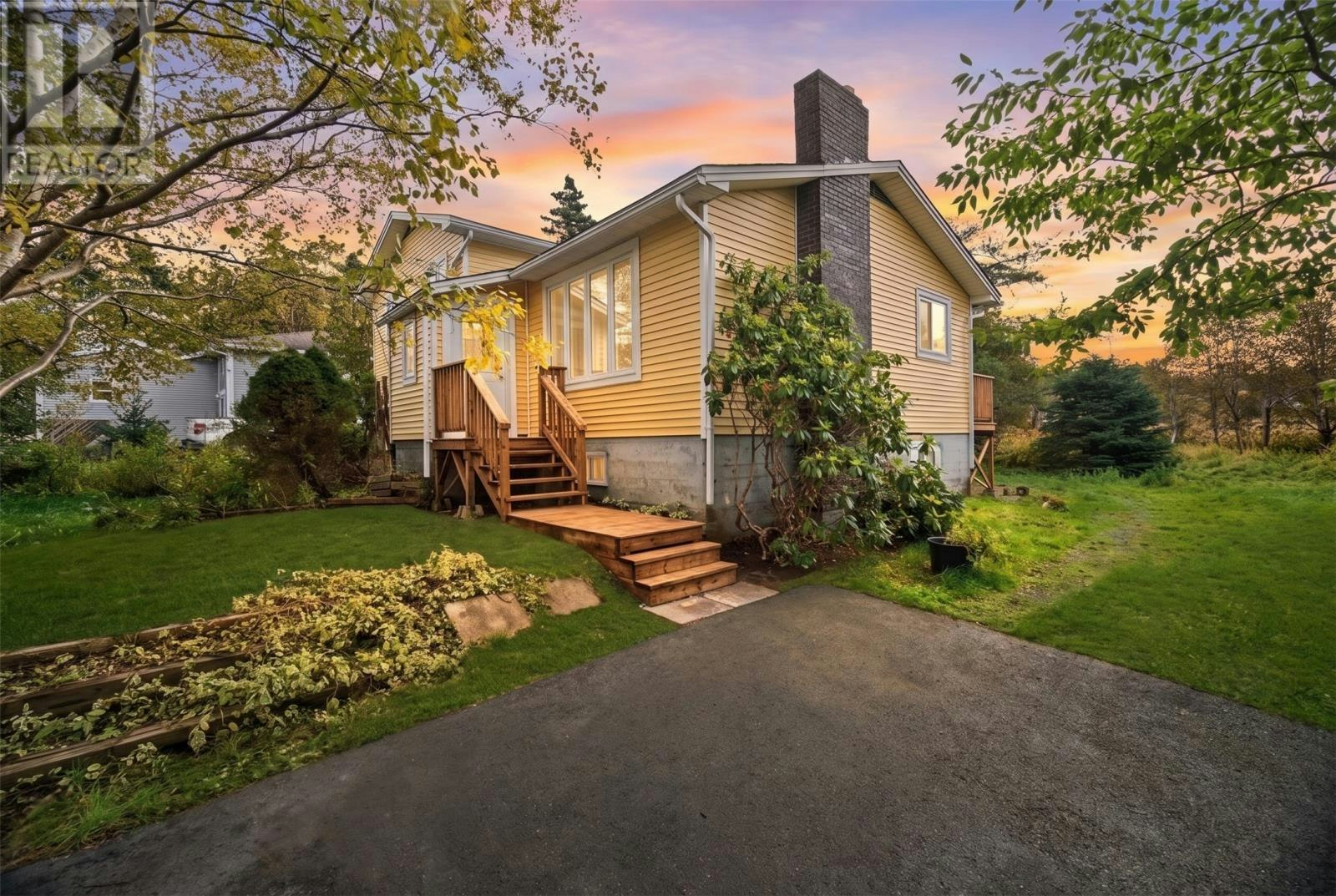 26 Shoal Bay Road, St Johns, NL, A1S 0B4