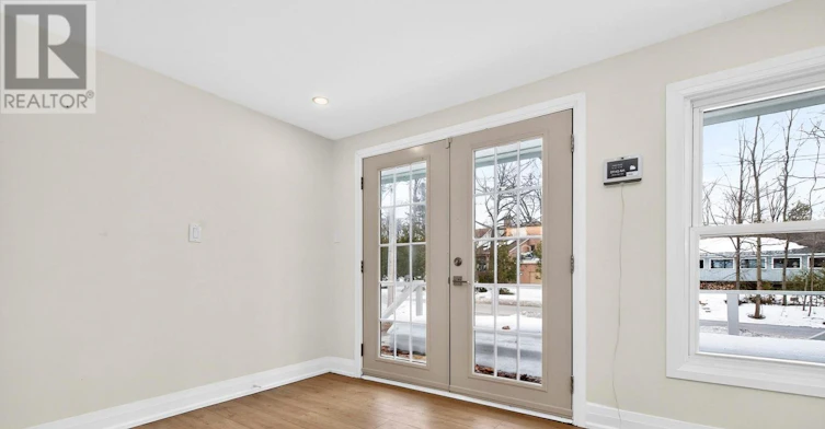 29 Nida Drive, Tiny, ON, L9M 0B3 - 3