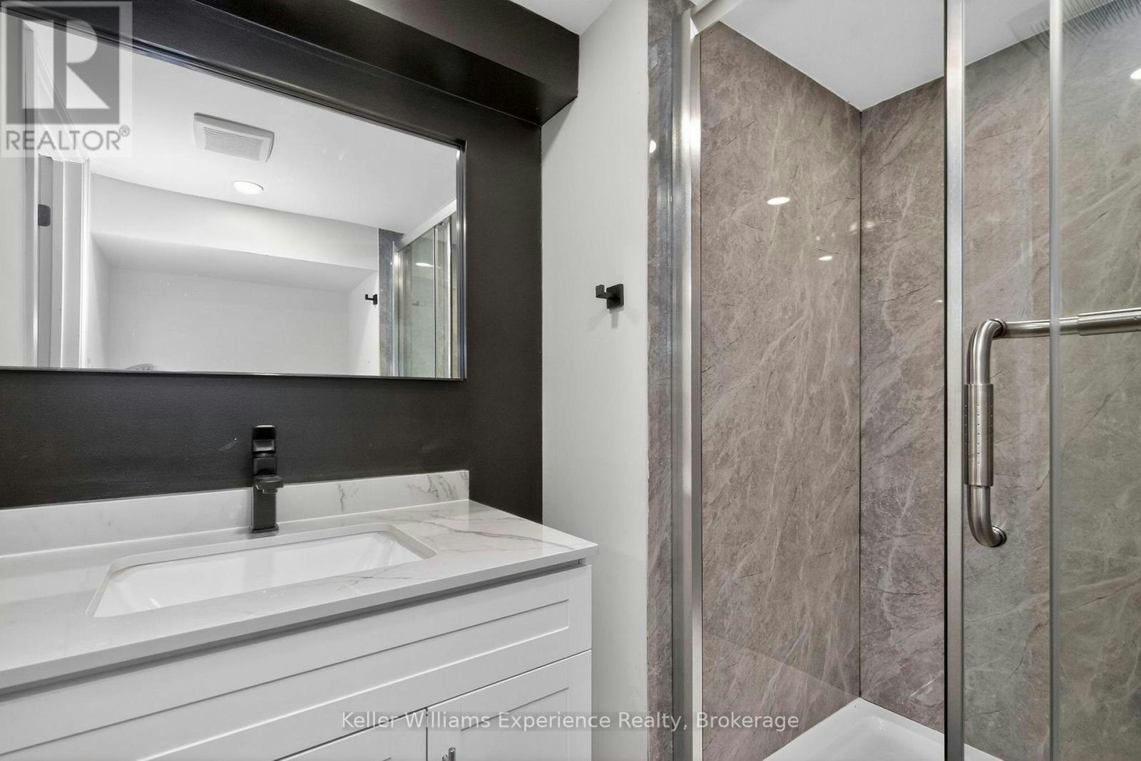 29 Nida Drive, Tiny, ON, L9M 0B3 - 33
