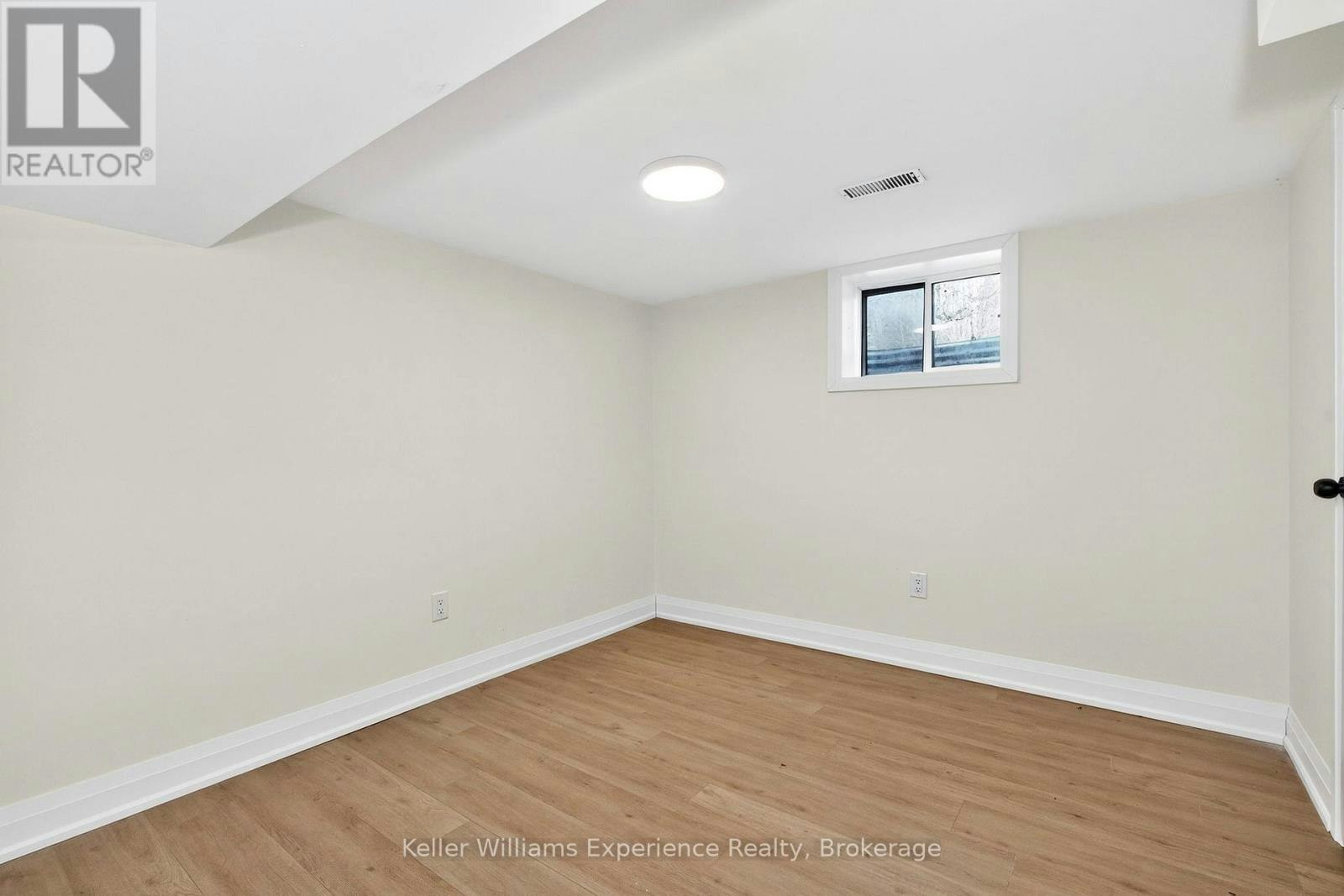 29 Nida Drive, Tiny, ON, L9M 0B3 - 32
