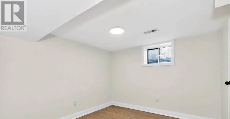 29 Nida Drive, Tiny, ON, L9M 0B3 - 32