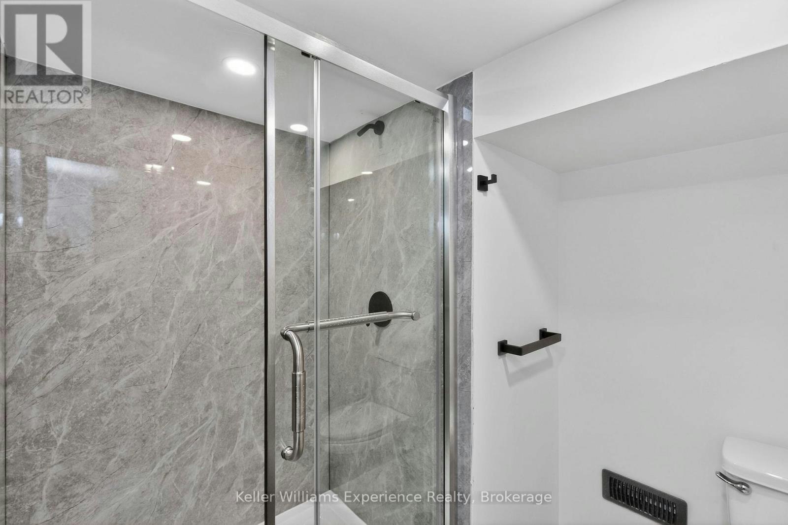 29 Nida Drive, Tiny, ON, L9M 0B3 - 34