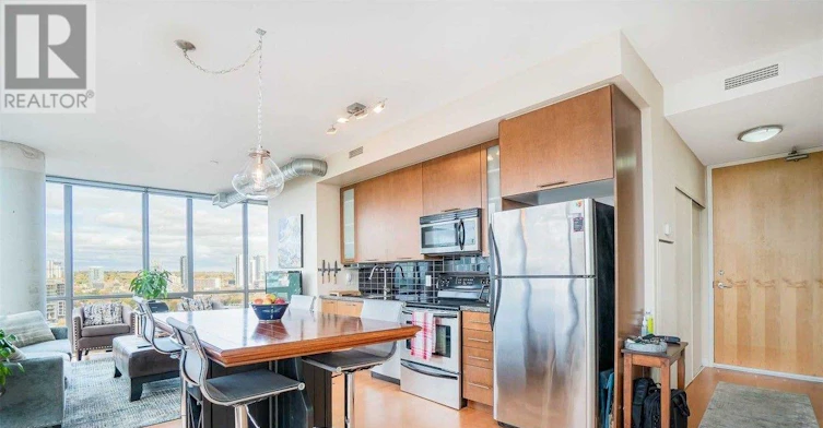 1608-33 Mill Street, Toronto, ON, M5A 3R3 - 9