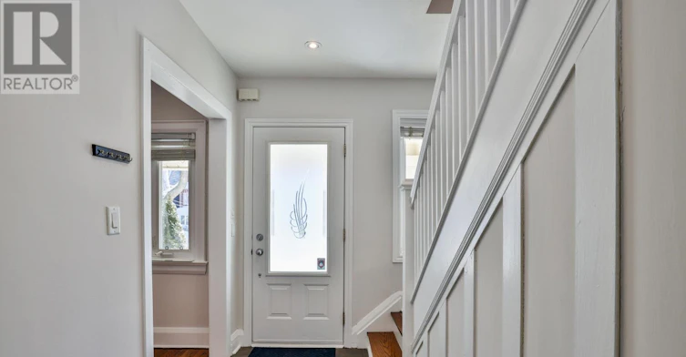 262 Briar Hill Avenue, Toronto, ON, M4R 1J2 - 4