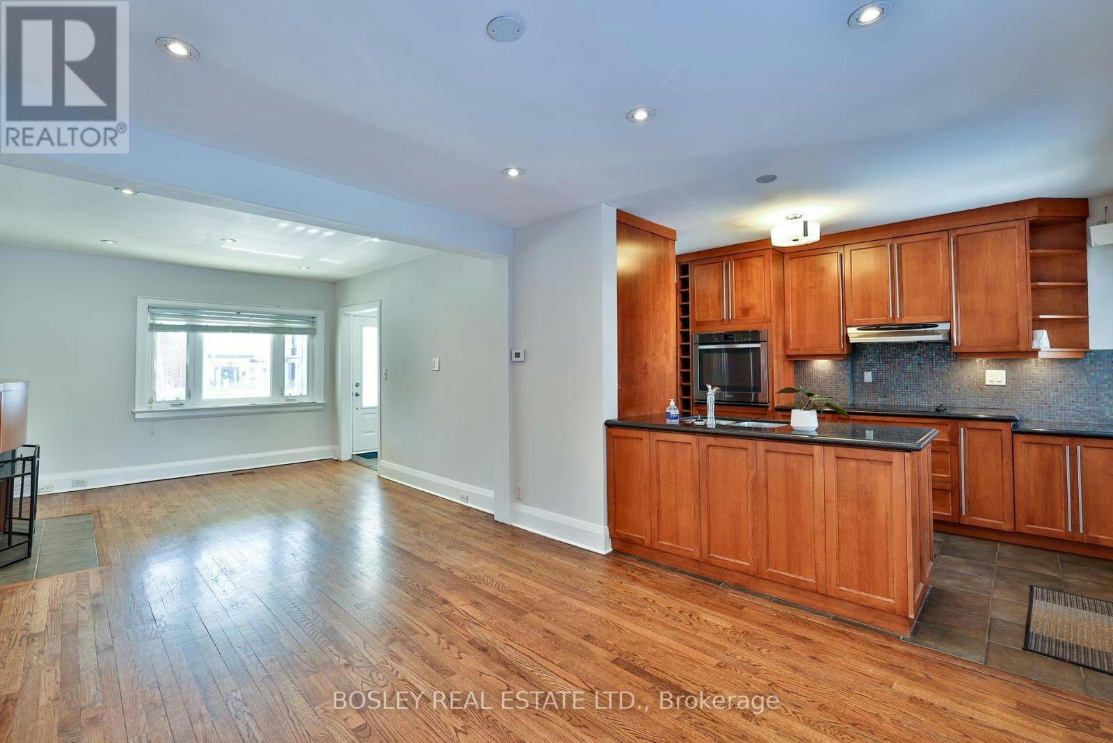 262 Briar Hill Avenue, Toronto, ON, M4R 1J2 - 9