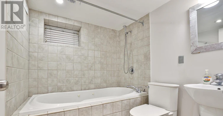 262 Briar Hill Avenue, Toronto, ON, M4R 1J2 - 18