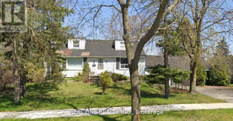 22 Pleasant View Drive, Toronto, ON, M2J 3P5