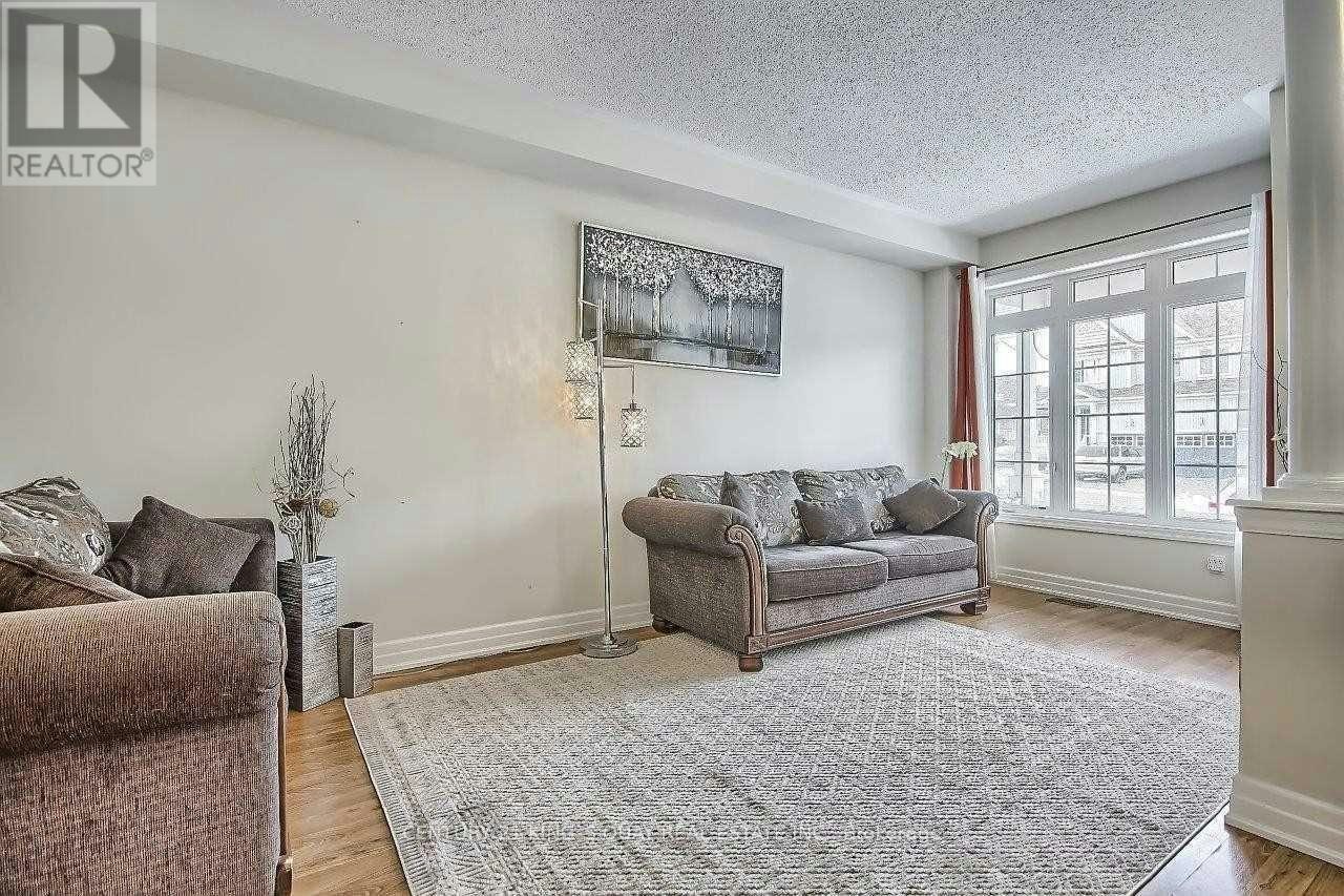 5 Bardawill Avenue, Georgina, ON, L4P 0E7