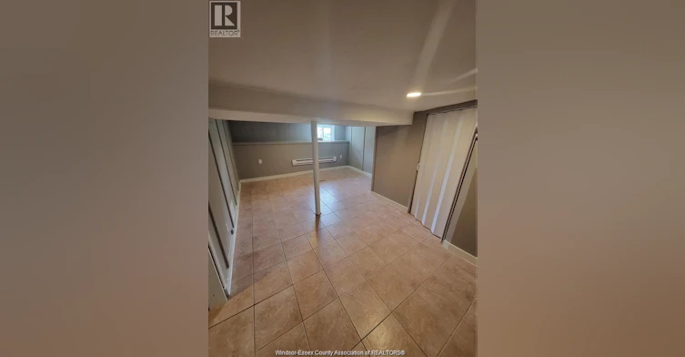 990 Bridge Avenue, Windsor, ON, N9B 2N1 - 15