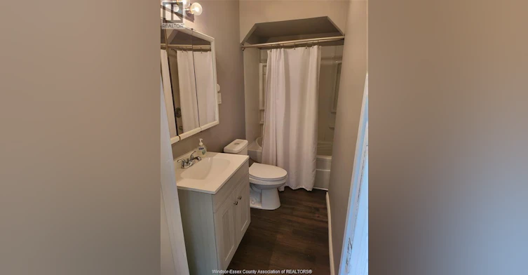 990 Bridge Avenue, Windsor, ON, N9B 2N1 - 10