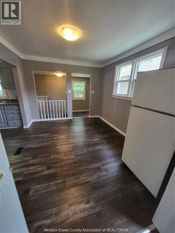 990 Bridge Avenue, Windsor, ON, N9B 2N1 - 7