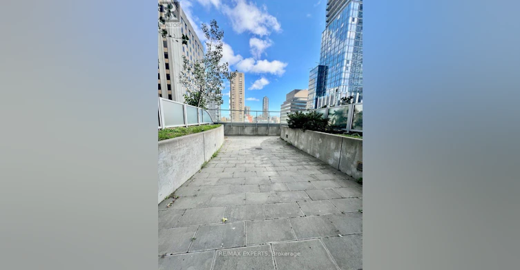 509-386 Yonge Street, Toronto, ON, M5B 0A5 - 10