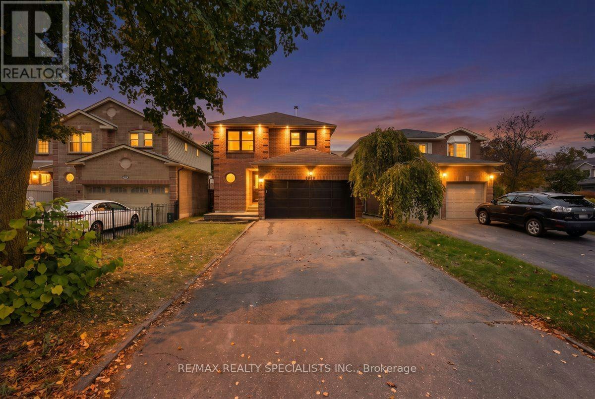 1610 Rawlings Drive, Pickering, ON, L1V 5B5
