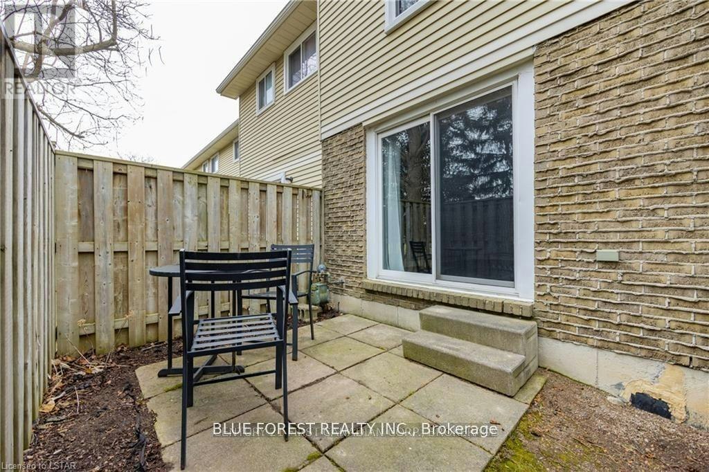 106-70 Fiddlers Green Road, London, ON, N6H 4R4 - 16