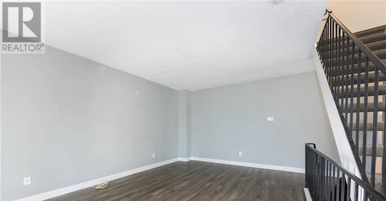 106-70 Fiddlers Green Road, London, ON, N6H 4R4 - 5