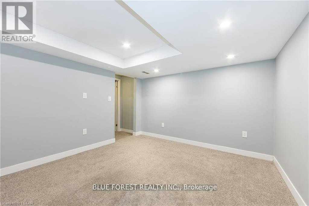 106-70 Fiddlers Green Road, London, ON, N6H 4R4 - 14