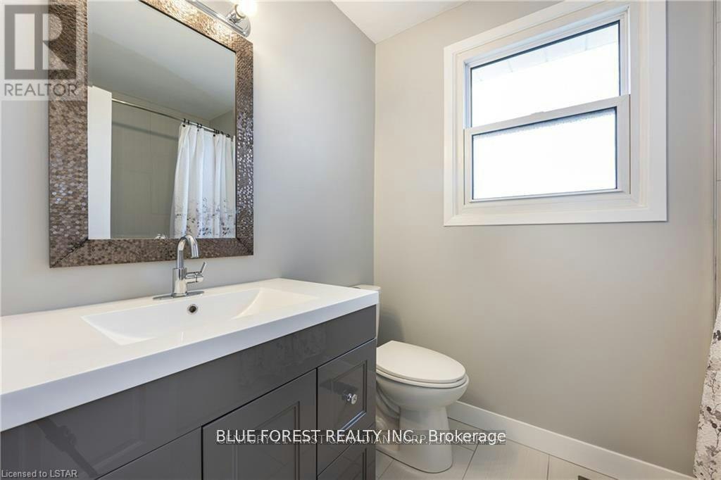 106-70 Fiddlers Green Road, London, ON, N6H 4R4 - 13