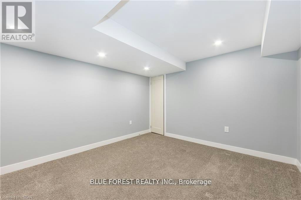 106-70 Fiddlers Green Road, London, ON, N6H 4R4 - 15
