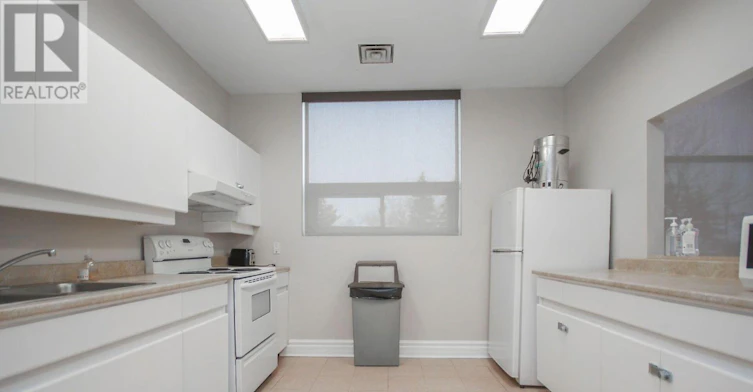 104-545 St Laurent Boulevard, Ottawa, ON, K1K 4H9 - 36