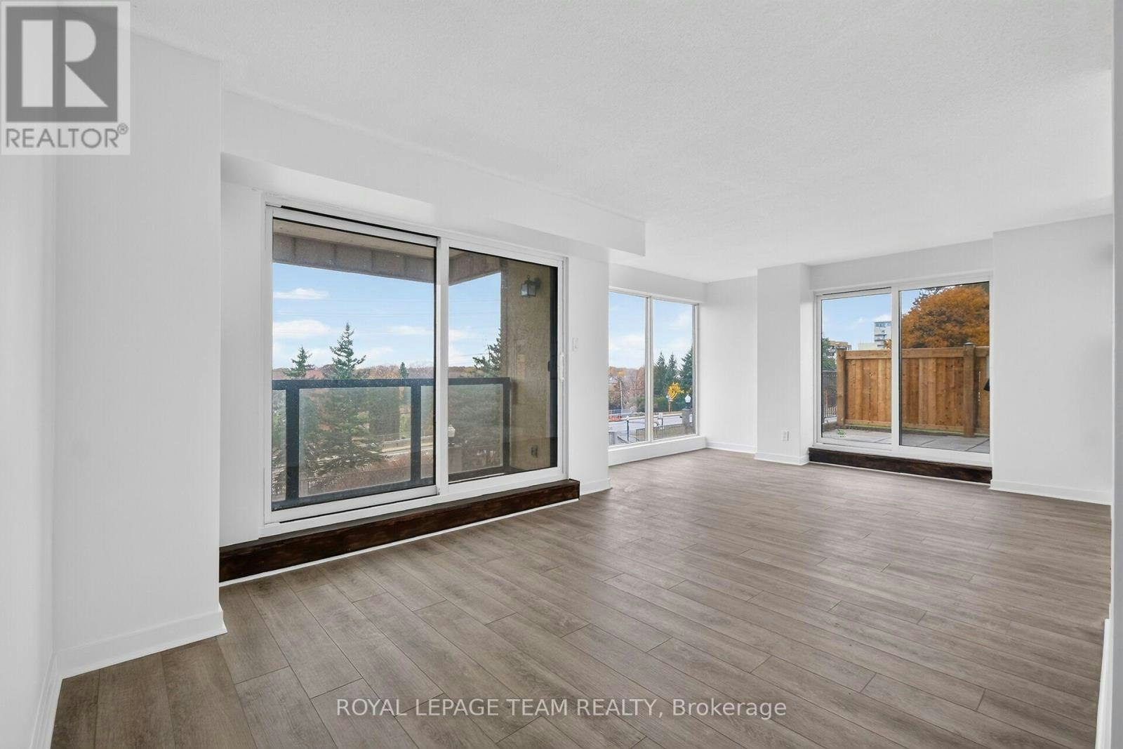 104-545 St Laurent Boulevard, Ottawa, ON, K1K 4H9 - 9