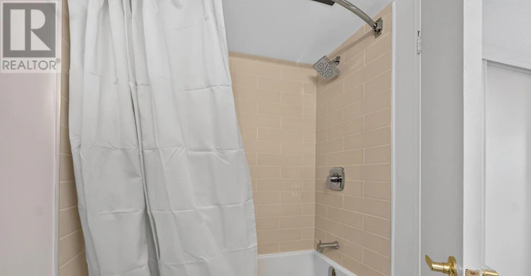 104-545 St Laurent Boulevard, Ottawa, ON, K1K 4H9 - 24