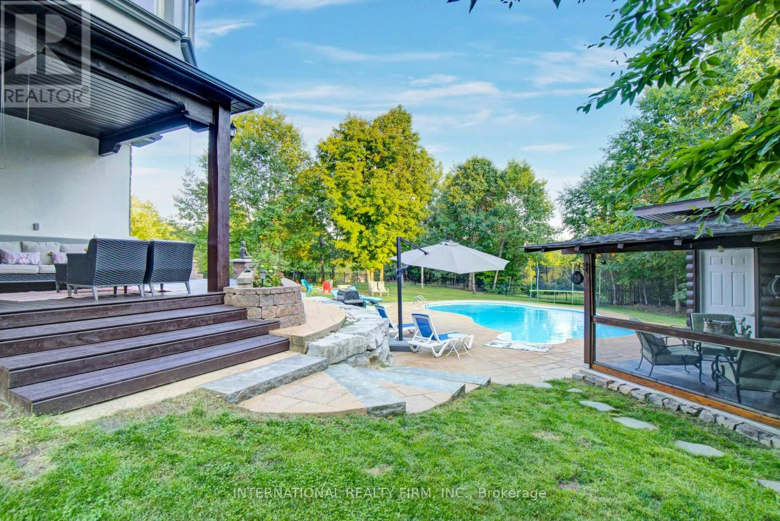 6 Pinehurst Lane, Springwater, ON, L9X 0C7 - 41