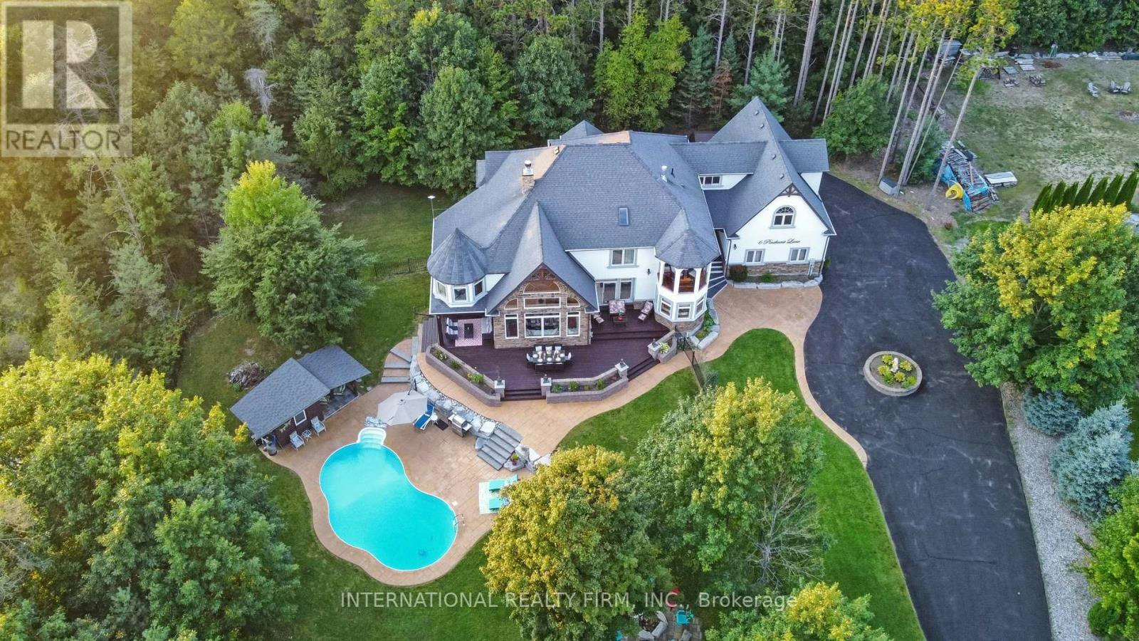 6 Pinehurst Lane, Springwater, ON, L9X 0C7 - 4
