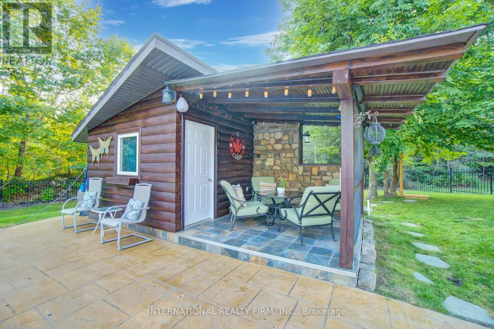 6 Pinehurst Lane, Springwater, ON, L9X 0C7 - 39