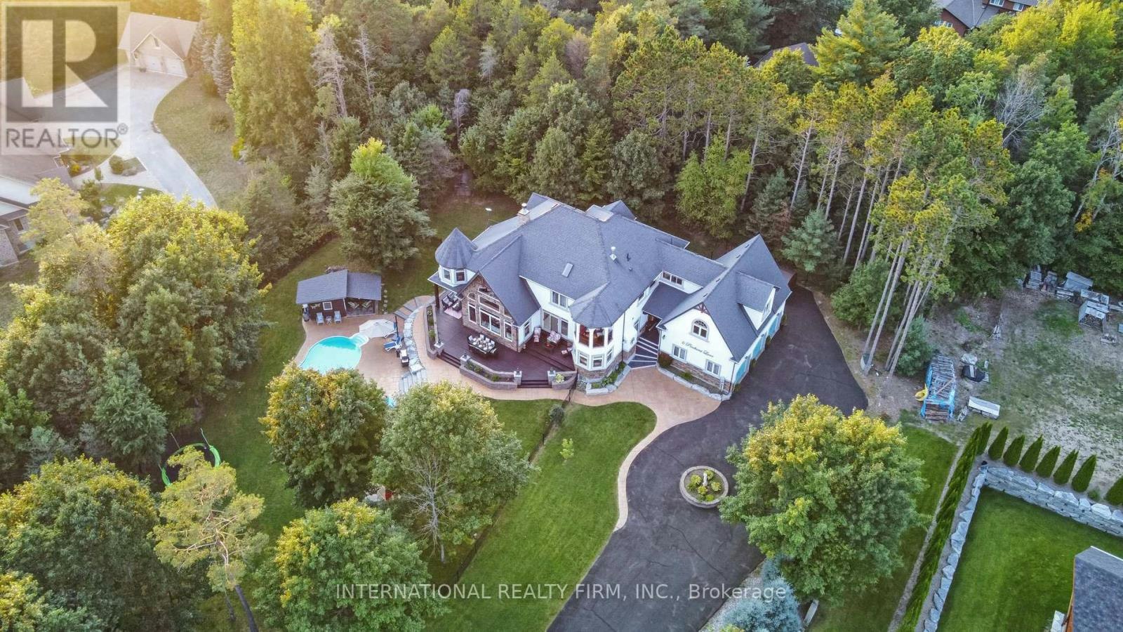 6 Pinehurst Lane, Springwater, ON, L9X 0C7 - 42