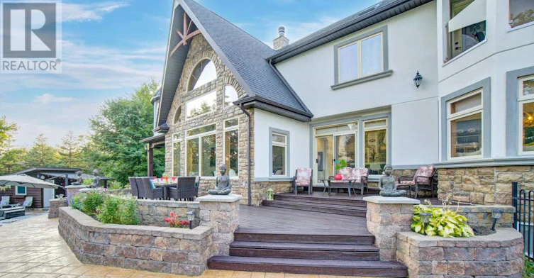 6 Pinehurst Lane, Springwater, ON, L9X 0C7 - 36
