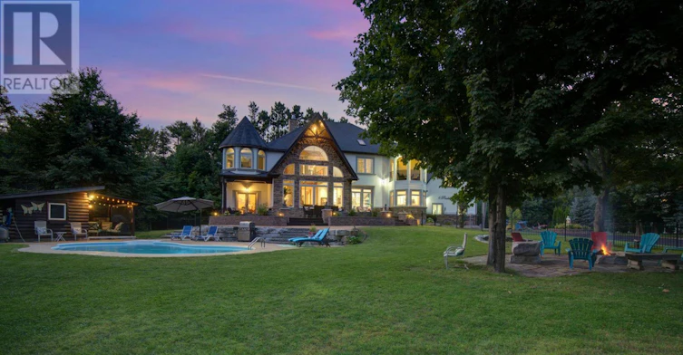 6 Pinehurst Lane, Springwater, ON, L9X 0C7 - 46