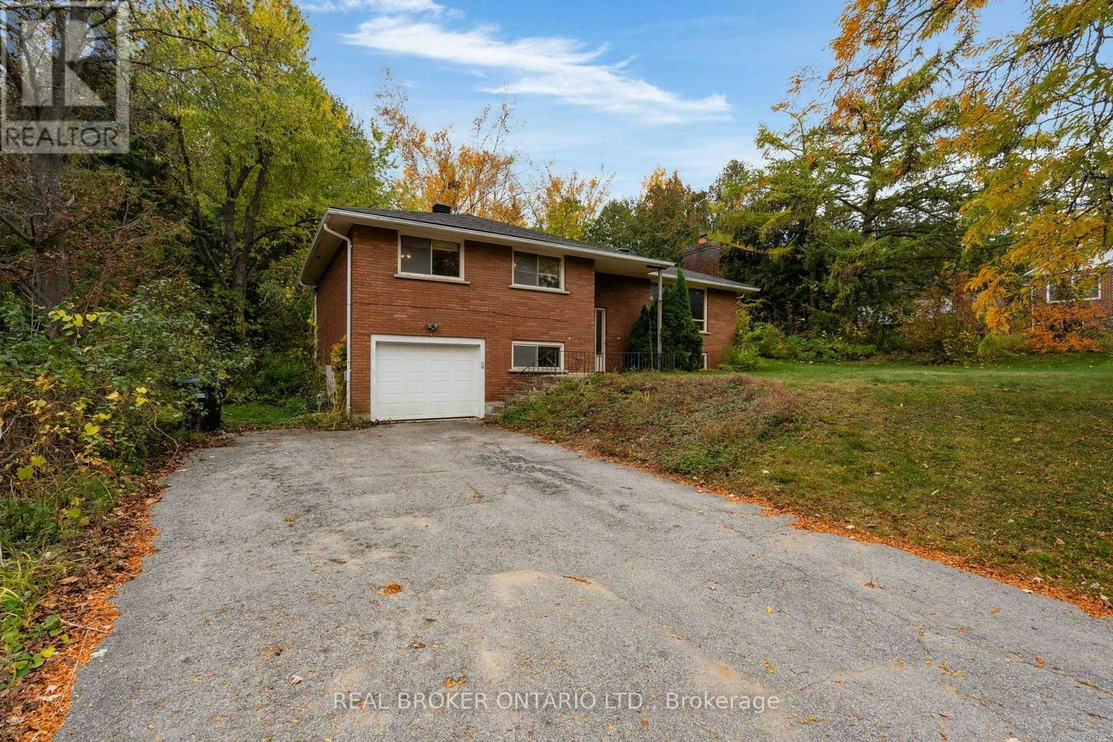 1159 Carson Road, Springwater, ON, L9X 0T7