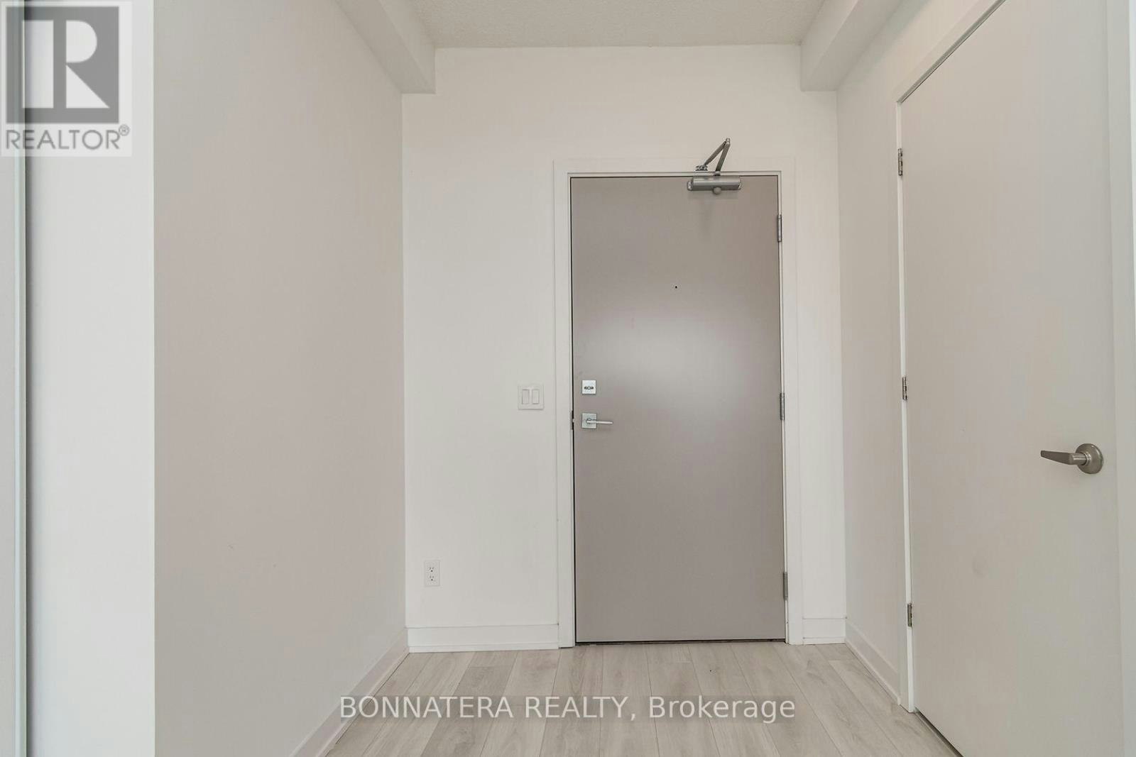 B635-1119 Cooke Boulevard, Burlington, ON, L6J 6J3 - 6