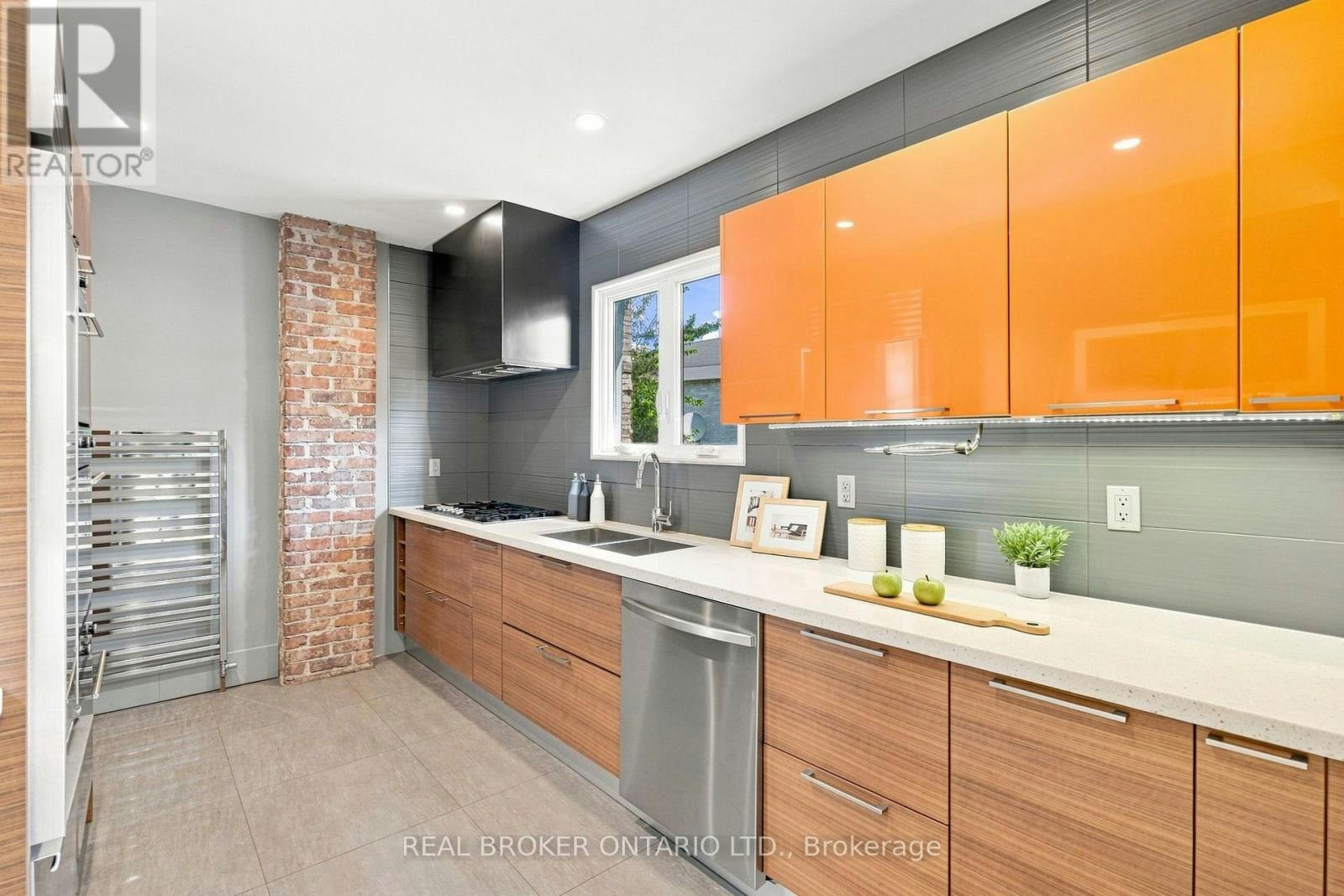 MAIN-671 Scarlett Road, Toronto, ON, M9P 2T2 - 9