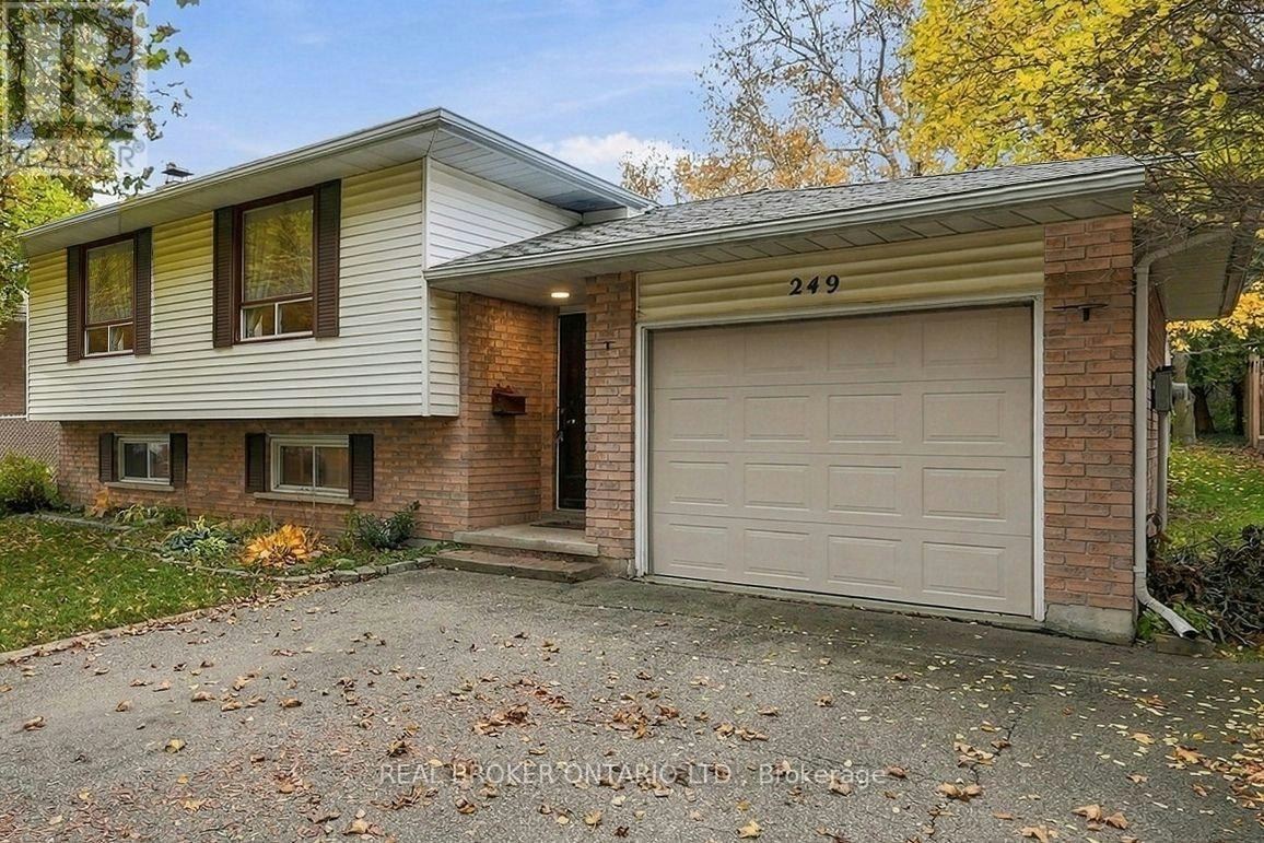 249 Rittenhouse Road, Kitchener, ON, N2E 2V3