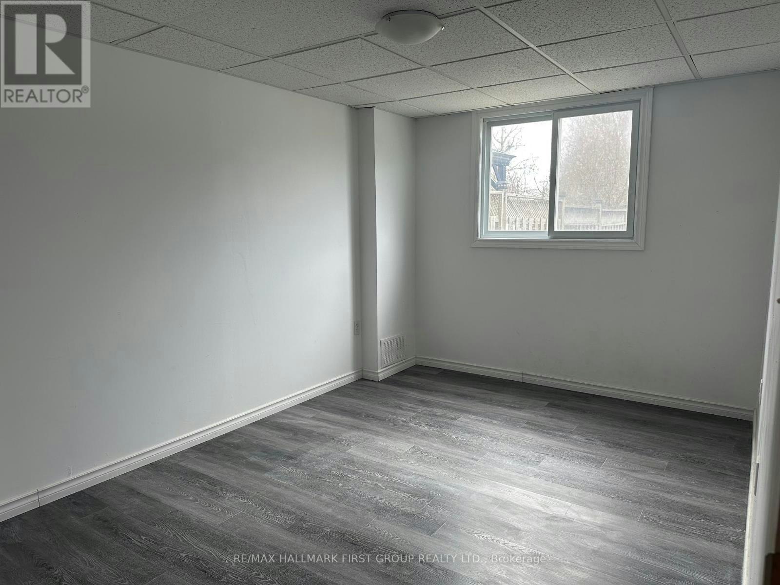39 Ballantine Street, Cobourg, ON, K9A 5G8 - 5