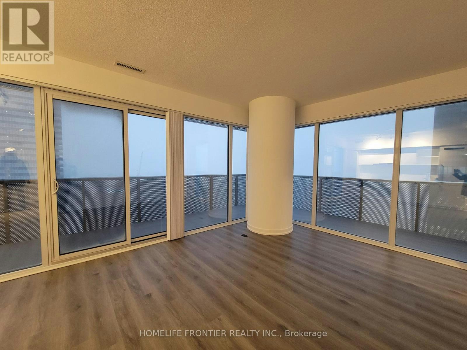 2707-138 Downes Street, Toronto, ON, M5E 0E4 - 18
