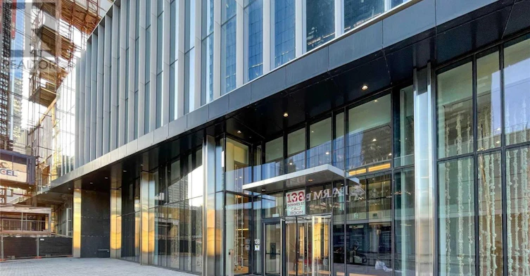 2707-138 Downes Street, Toronto, ON, M5E 0E4 - 4