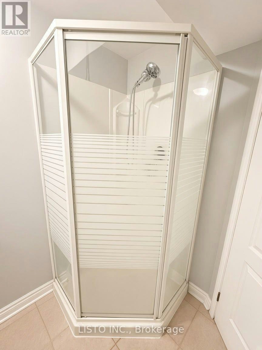 17 Sayor Drive, Ajax, ON, L1T 3K2 - 12