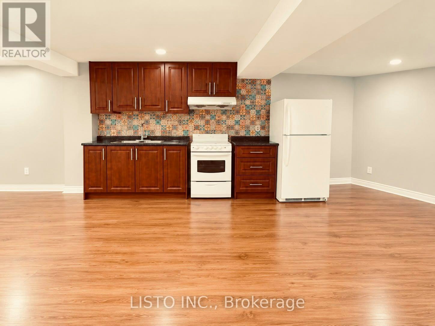 17 Sayor Drive, Ajax, ON, L1T 3K2 - 5