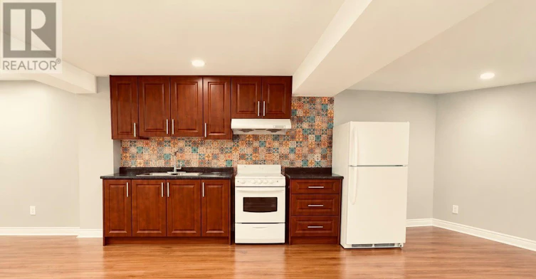 17 Sayor Drive, Ajax, ON, L1T 3K2 - 5