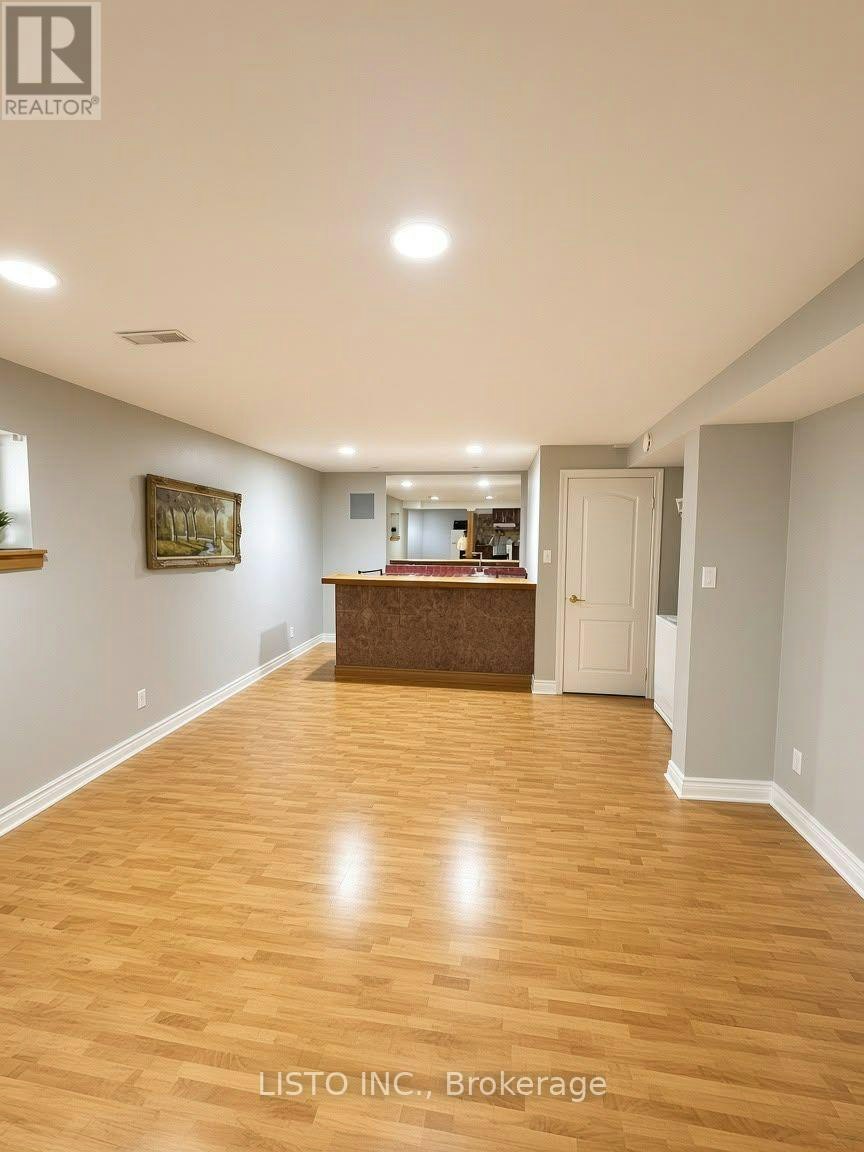 17 Sayor Drive, Ajax, ON, L1T 3K2 - 6