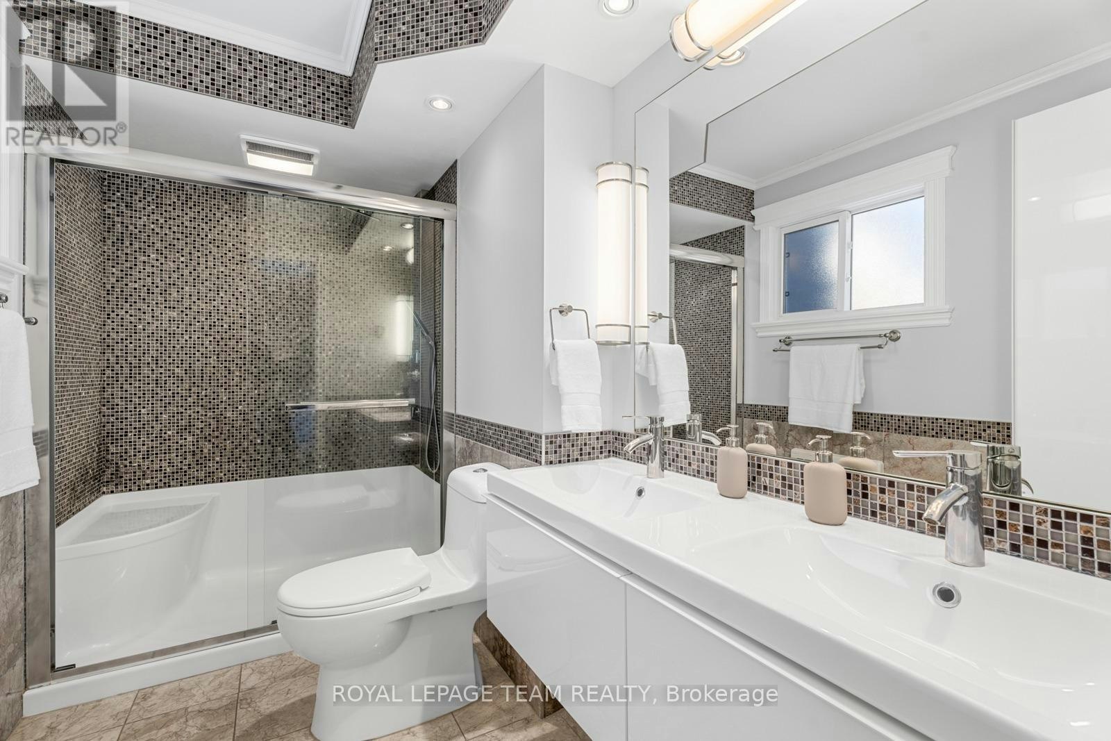 235 Hemlock Road, Ottawa, ON, K1M 1K4 - 19